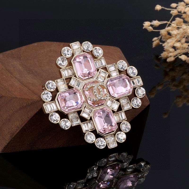 Chanel Brooch 07yxh04